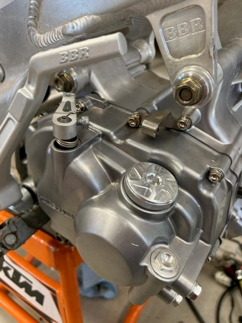 Trick Engineering Oil Fill Plug - KLX110 & Takegawa Side Cover